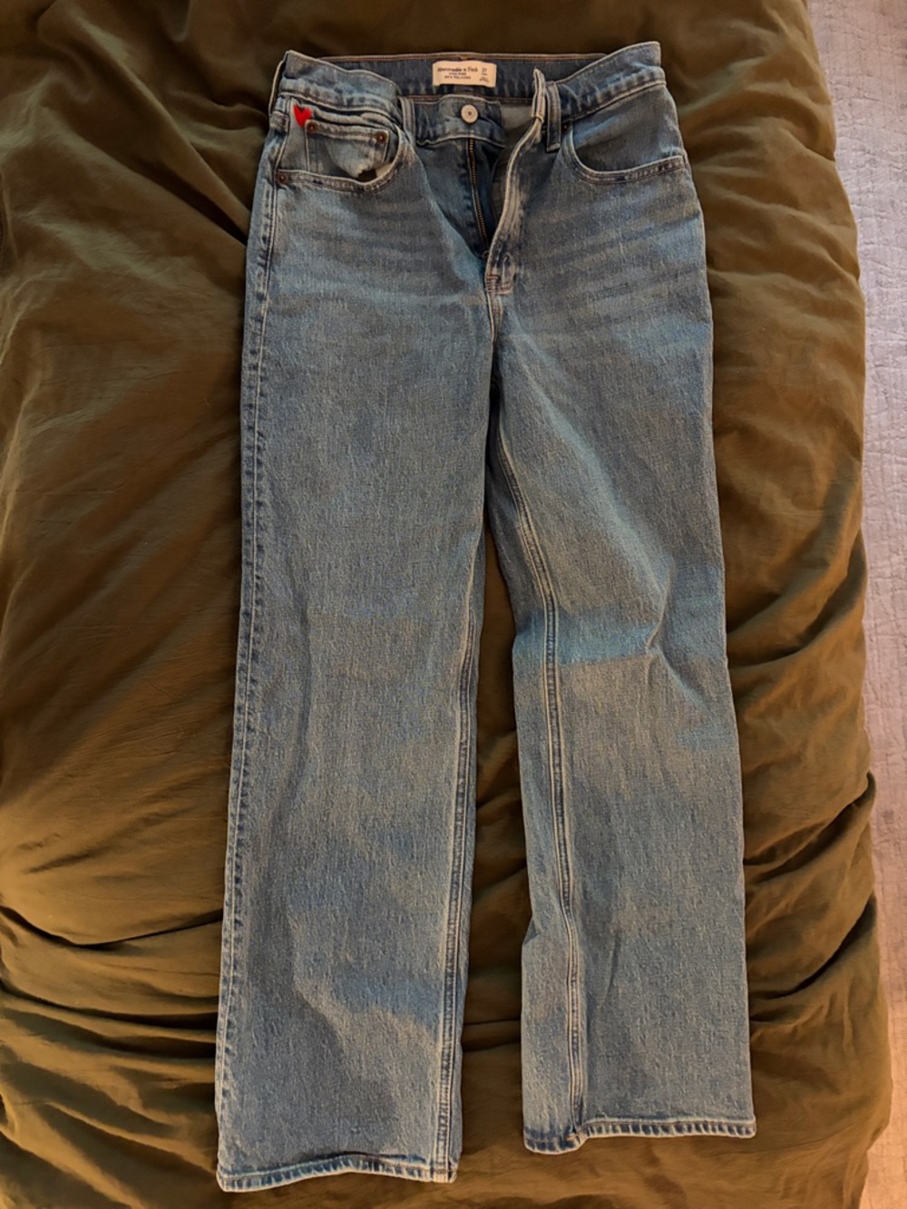 Abercrombie high rise 90s relaxed jeans with heart detail